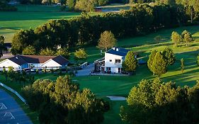 Soderasens Golf Lodge Risekatslosa Exterior photo