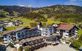 Wohlfuehlhotel Schiestl Fügen Exterior photo