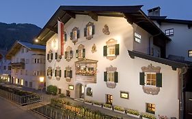 Eggerwirt Kitzbuehel, Hotel & Restaurant Exterior photo