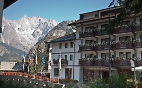 Cresta Et Duc Hotel Courmayeur Exterior photo