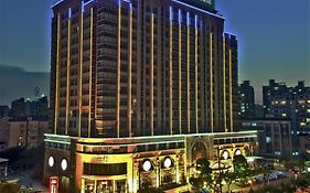 Onehome Yalong International Hotel Shanghai Exterior photo