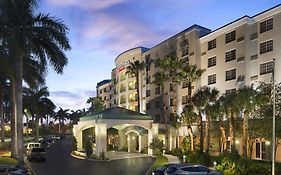 Courtyard By Marriott Fort Lauderdale Airport & Cruise Port Hotel Dania Beach Exterior photo