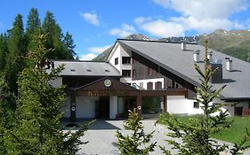 Hotel Intermonti Livigno Exterior photo