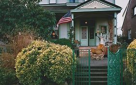 Geiger Victorian Bed And Breakfast Tacoma Exterior photo