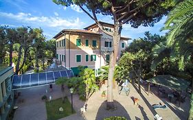 Albergo Battelli Marina di Pietrasanta Exterior photo