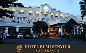 Hotel Bumi Senyiur Samarinda Exterior photo