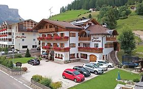 Hotel Garnì Tofana Corvara In Badia Exterior photo