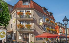 Hotel Restaurant Zum Schwan Mettlach Exterior photo