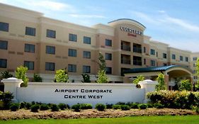 Courtyard By Marriott Mississauga-Airport Corporate Centre West Hotel Exterior photo