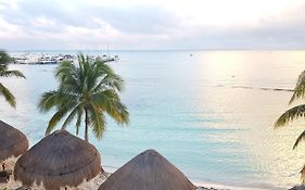 Suite frente al Mar Cancún Exterior photo