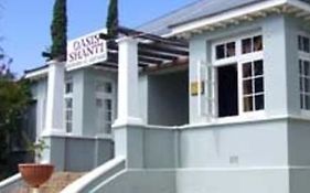 Oasis Shanti Backpackers Ostello Oudtshoorn Exterior photo