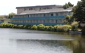 Coral Reef Inn&Condo Suites Alameda Exterior photo