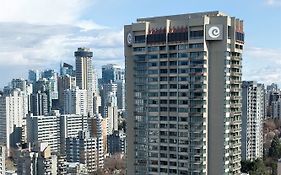 Coast Plaza Hotel And Suites Vancouver Exterior photo