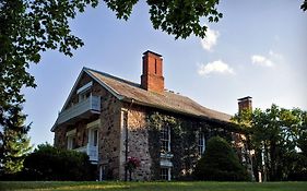 Quali sono i migliori hotel vicino a Sonnenberg Gardens & Mansion State Historic Park? Canandaigua Exterior photo