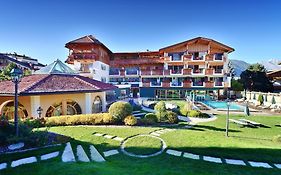 Mirabell Dolomites Hotel Luxury Ayurveda & Spa Valdaora Exterior photo