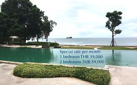 Luxury Beachfront Condo Hua Hin Exterior photo