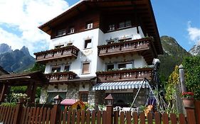 Hotel Al Sole Auronzo di Cadore Exterior photo