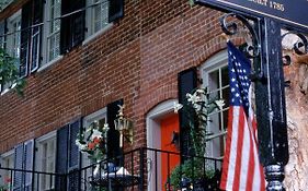 Inn At Court Square Charlottesville Exterior photo