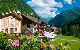 Albergo Montagna Di Luce Alagna Valsesia Exterior photo