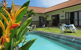 Fruits Villa Sanur Exterior photo