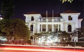 Hotel Bulawayo Club Exterior photo