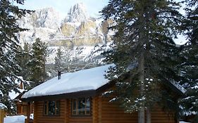 Castle Mountain Chalets Exterior photo