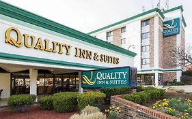 Quality Inn And Suites-College Park Exterior photo