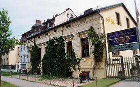 Hotel Pension Am Tiefen See Potsdam Exterior photo