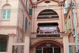 Sunflower Guesthouse Calcutta  Exterior photo