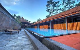 Wahid Borobudur Hotel Magelang Exterior photo