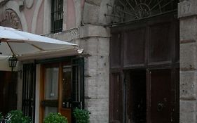 Al Pantheon Con Thomas Mann Bed and Breakfast Roma Exterior photo