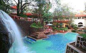 Horseland Hotel & Mountain Spa Matheran Exterior photo