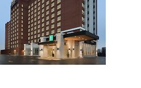 Embassy Suites By Hilton Toronto Airport Exterior photo