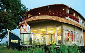 Hotel Indiavacationz Houseboats Alappuzha Exterior photo