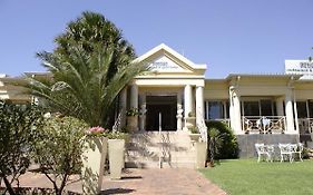 Lajava Guest Lodge Krugersdorp Exterior photo