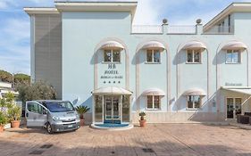 Hotel Borgo Del Mare Civitavecchia Exterior photo