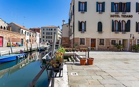 Hotel Tiziano Venezia Exterior photo