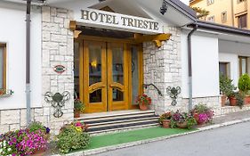 Hotel Trieste Roccaraso Exterior photo