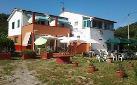 Hotel Rustichello Marina di Campo Exterior photo