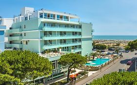 Hotel Montecarlo Bibione Exterior photo