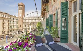 Corte Realdi Suites Piazza Erbe Verona Exterior photo