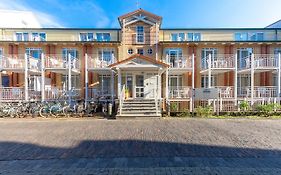 Hotel Michels Gaestehaus Meerzeit Norderney Exterior photo