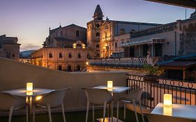 Hotel Porta Reale Noto Exterior photo