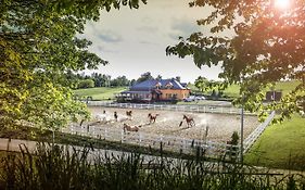 Hotel Horse Riding - Jezdecký Areál Tršice Exterior photo