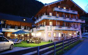 Scol Sporthotel Grossglockner Kals-am Großglockner Exterior photo