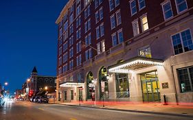 Hotel Julien Dubuque Exterior photo