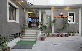 Hotel Sarovar Regency Amritsar Exterior photo