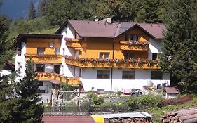 Hotel Haus Waldheim Sankt Leonhard im Pitztal Exterior photo