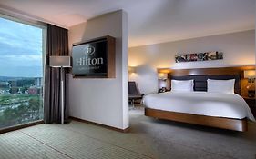 Hilton Zurich Airport Hotel Opfikon-Glattbrugg Exterior photo