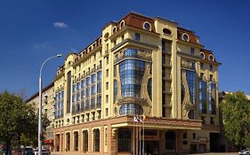 Novosibirsk Marriott Hotel Exterior photo